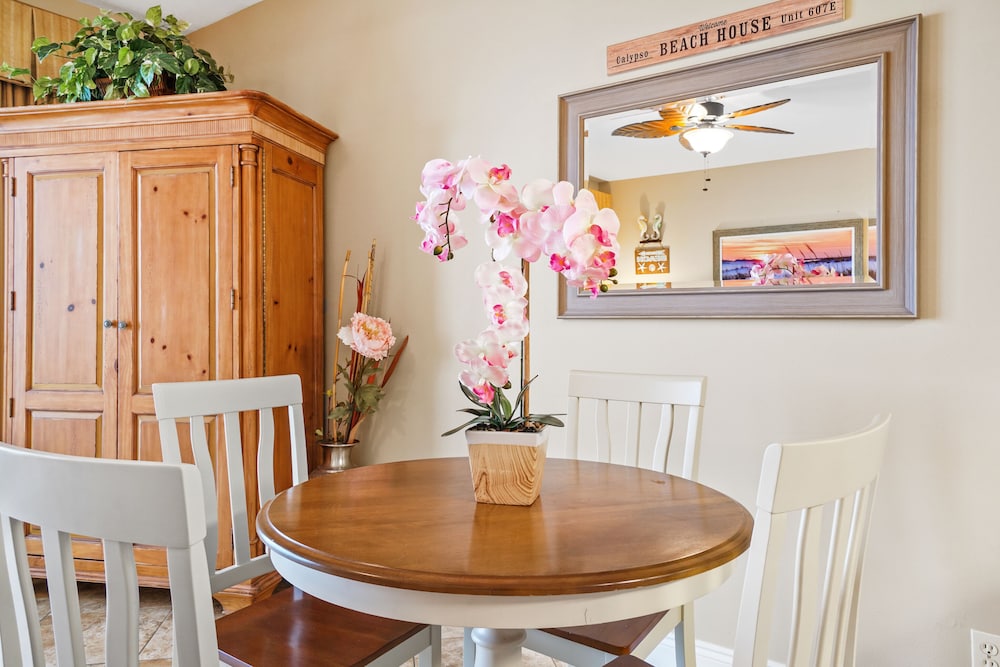 Calypso Beach Resort by Panhandle Getaways