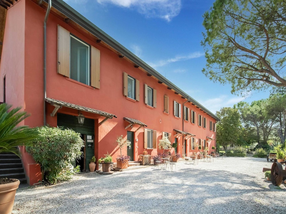 Apartment on an Estate near Rome