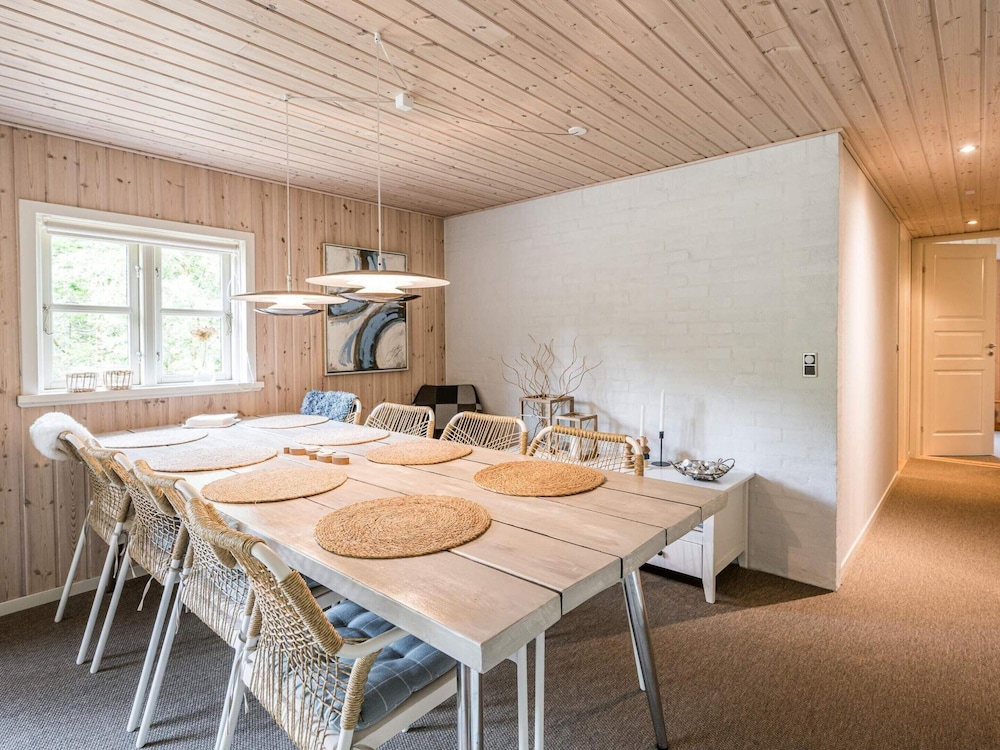 6 Person Holiday Home in Hemmet