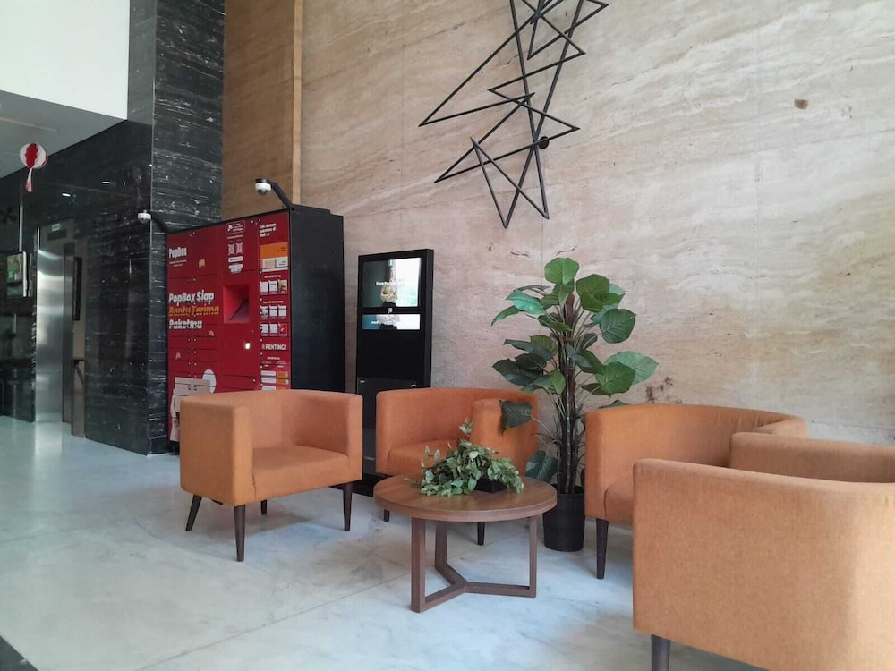 Mitra Room Nature Majestic