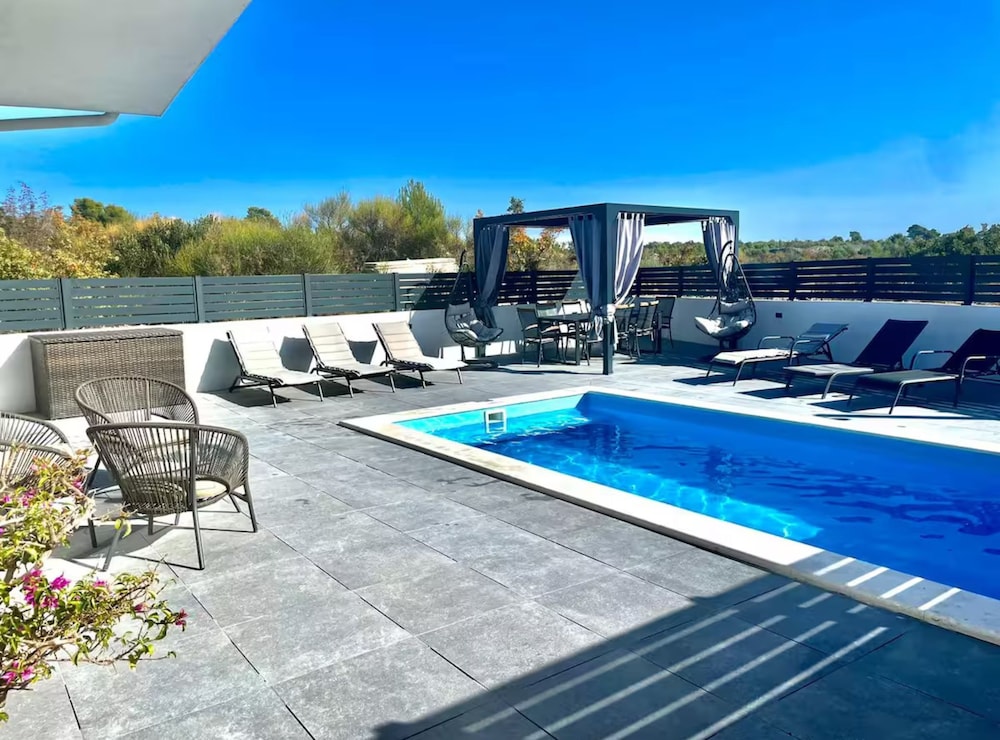 Apartments Villa Lux