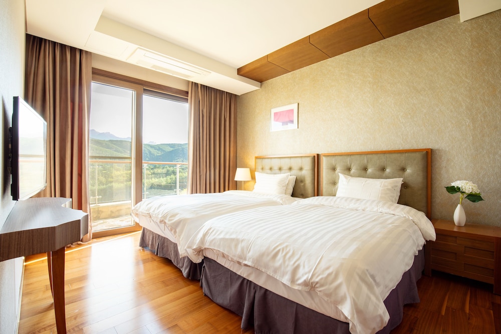 Del Pino, Goseong - 9