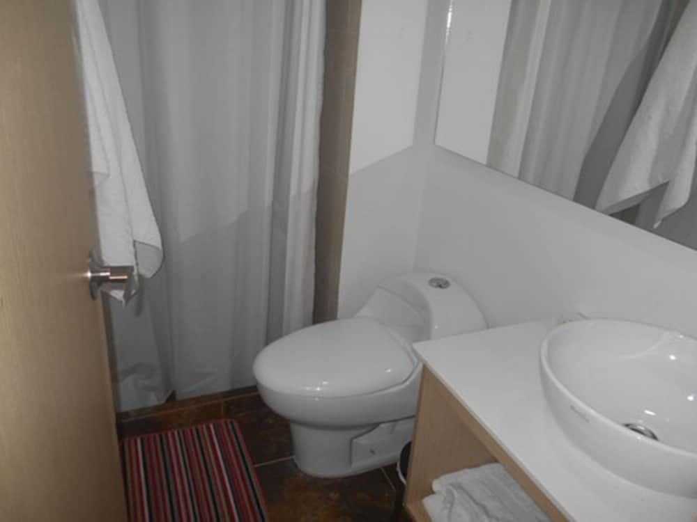 San Peter Suites