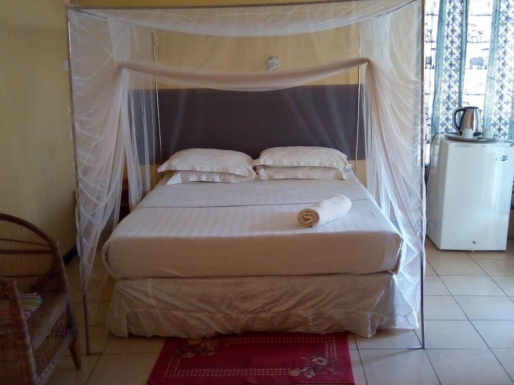 Zambezi Way Lodge