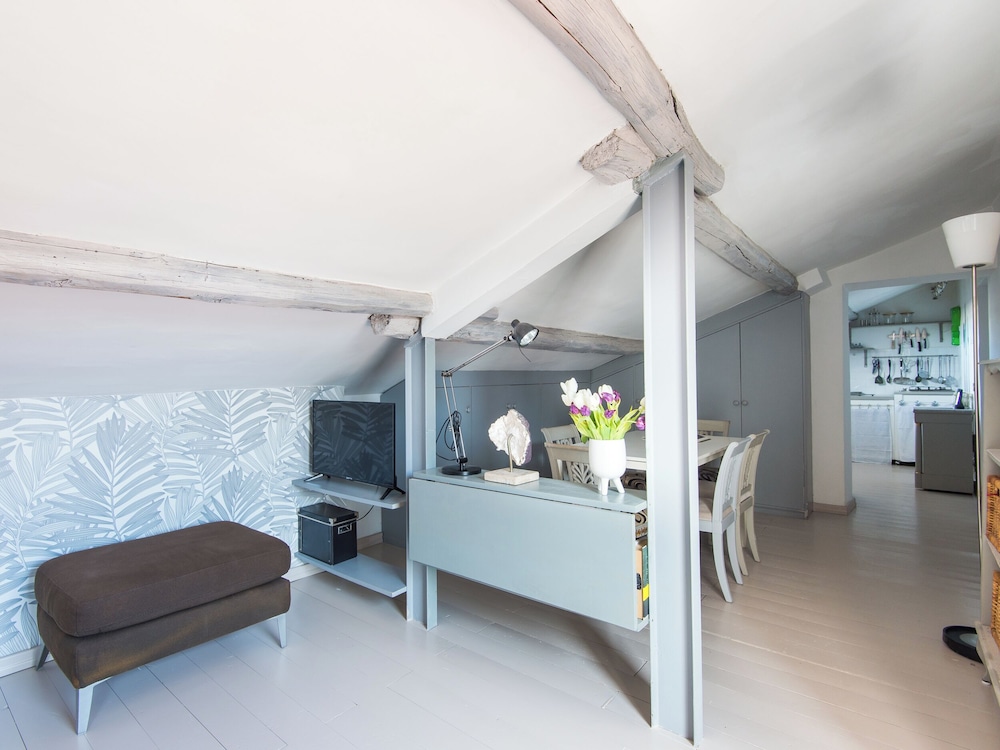 British Embassy Terrace Apartment