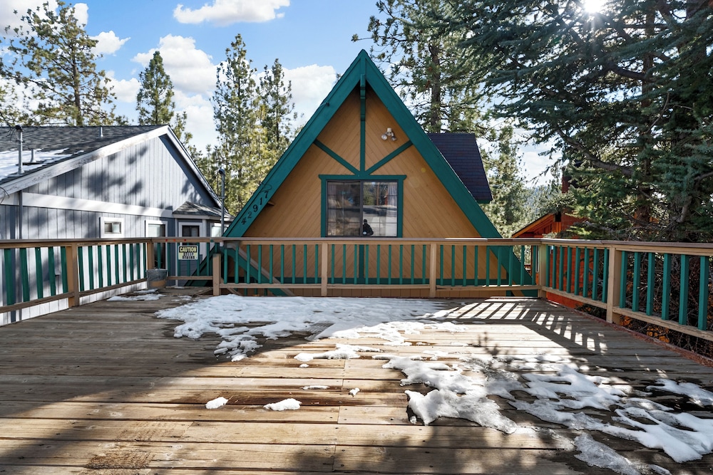 Little Bear Lodge