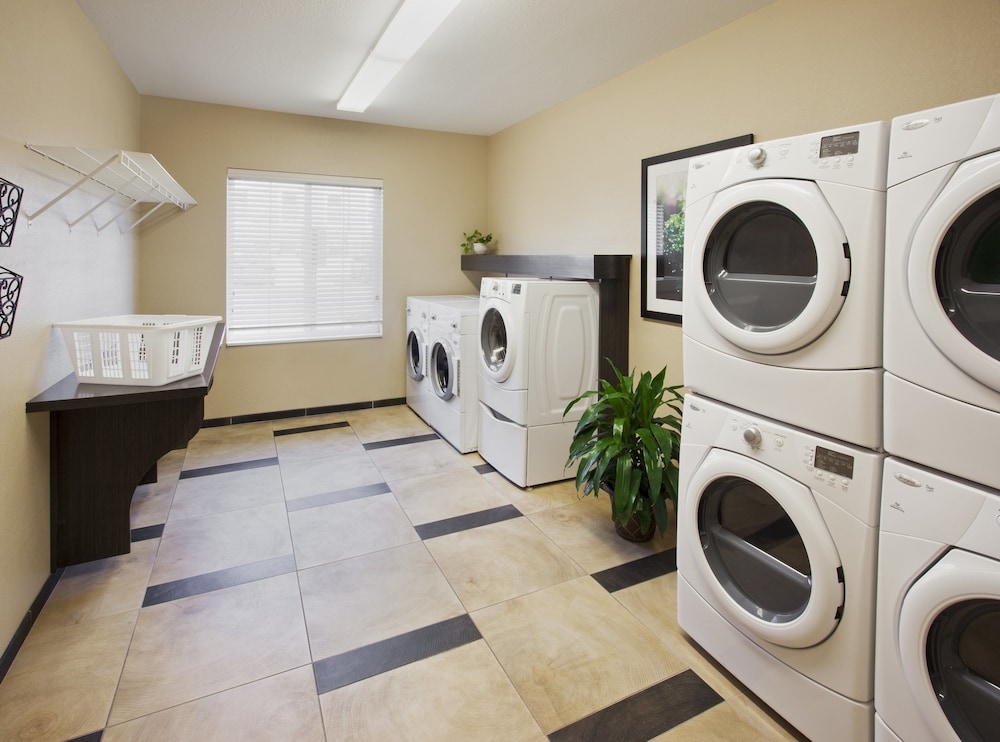 Candlewood Suites Carlsbad South by IHG