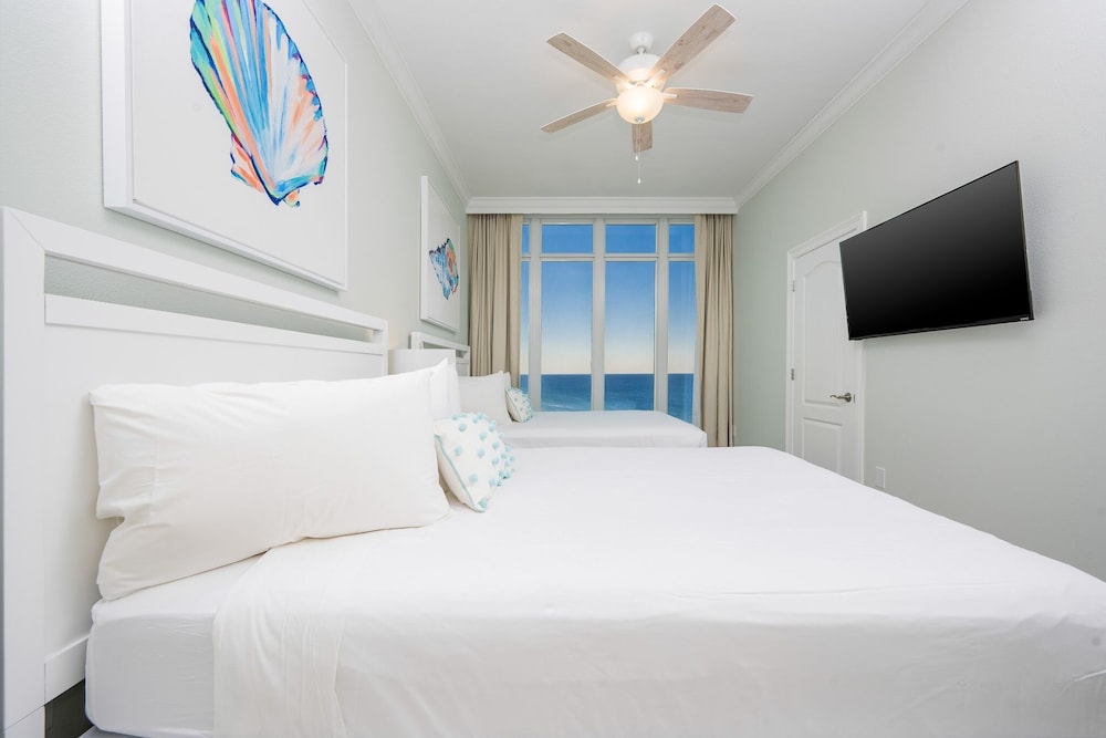 Phoenix Gulf Towers 1708 4 Bedroom Condo