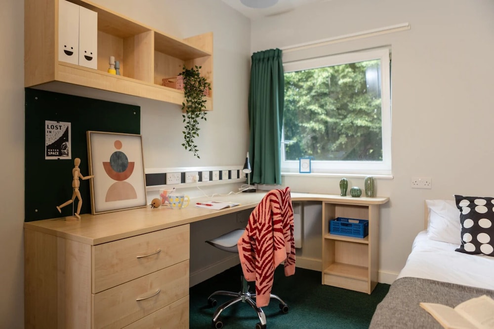Bonington Student Village