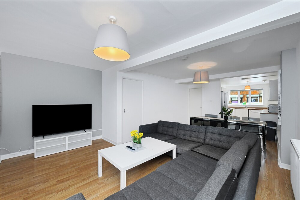 Montpellier Road 125