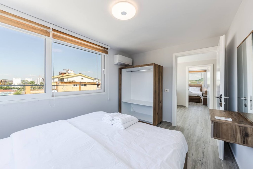 Rooftop Apartment With Private Pool