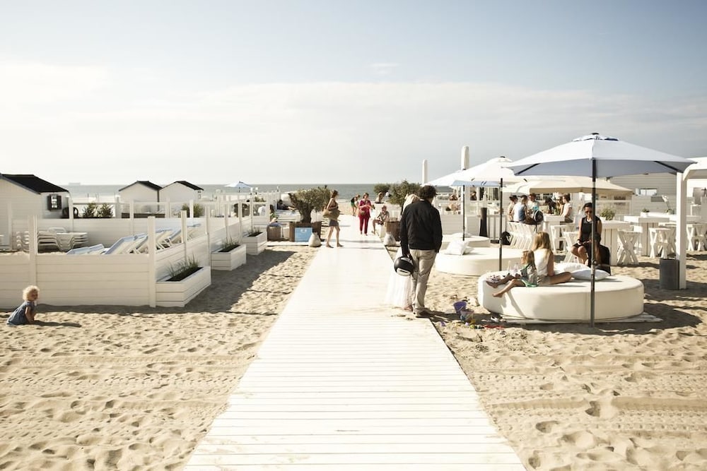 Knokke-Zoute - Exclusive Sun and Sea Village Near Bruges