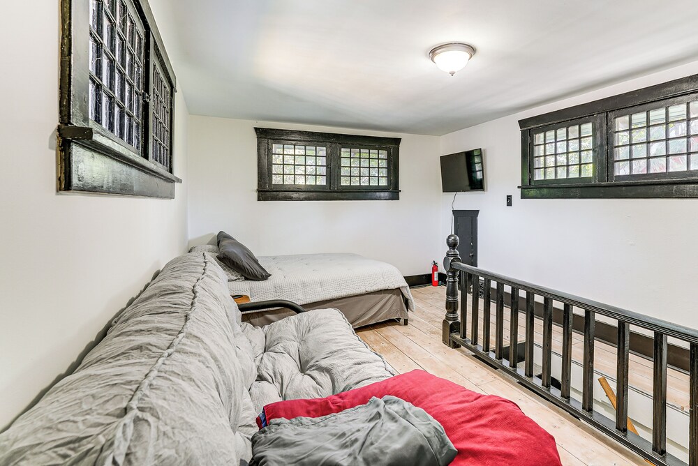 2 Mi to Downtown Spokane: Nurse-ready Rental