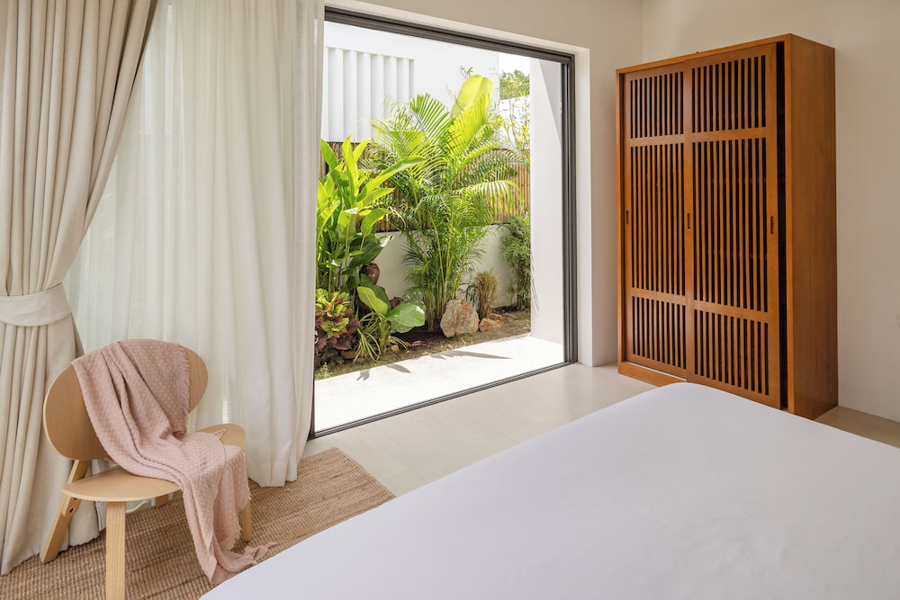 Barefoot Villas by Satori