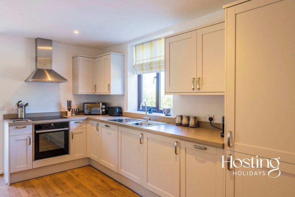 Walkers Lodge In The Heart Of The Chilterns With Incredible Views