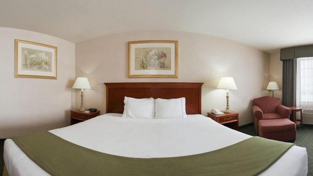 Lebanon Vacations - Holiday Inn Express Lebanon, an IHG Hotel - Property Image 27