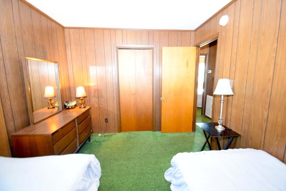 103 79th Street 3 Bedroom Cottage by RedAwning