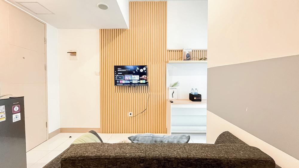 Standard Style 2Br At Tokyo Riverside Pik 2 Near Tokyo Hub Apartment