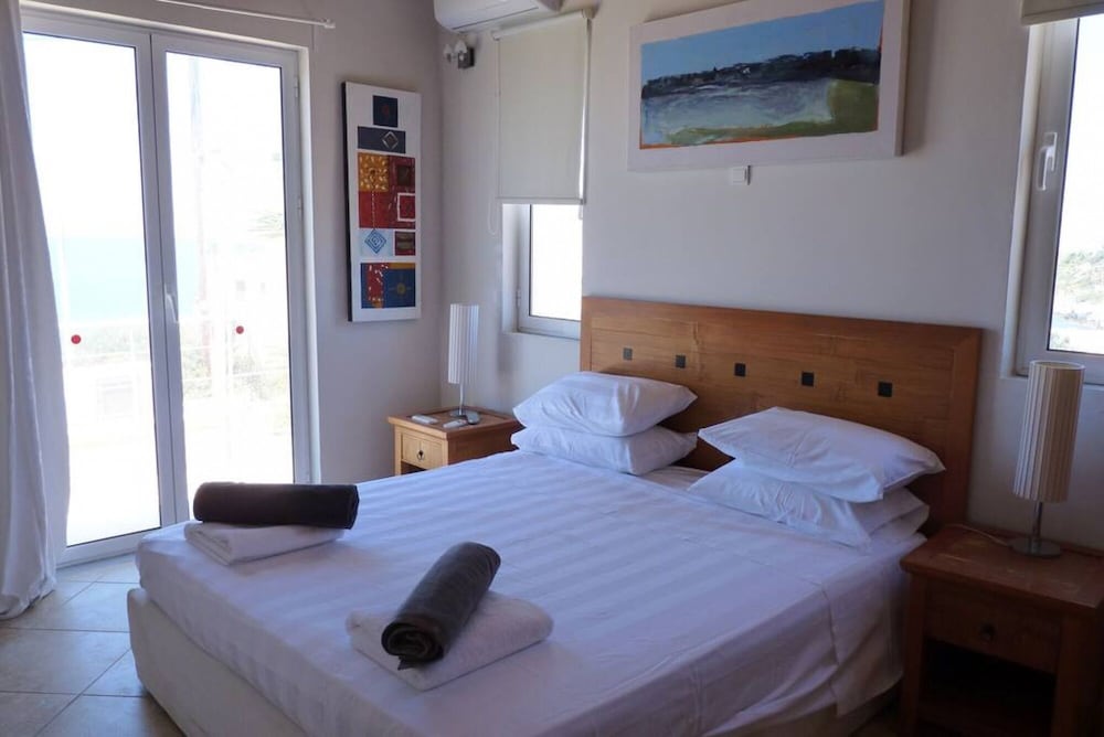 Tersanas Villas