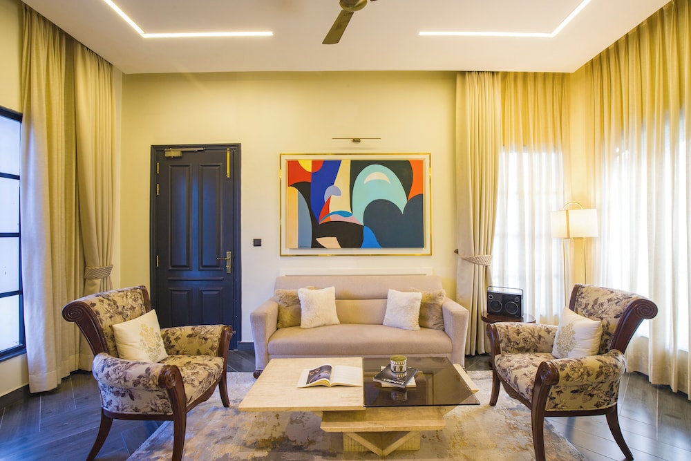 ELIVAAS Ibiza Luxe 4-BHK Farmhouse