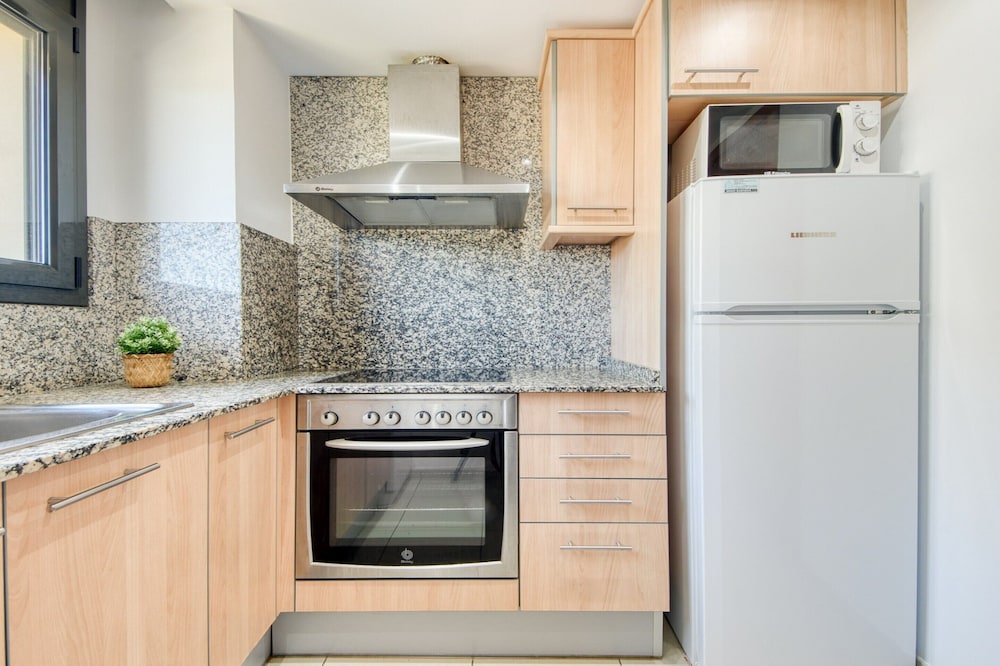 Apartment in Roses Near Sandy Beach