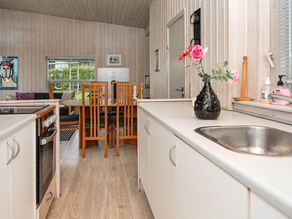 4 Person Holiday Home in Ronde