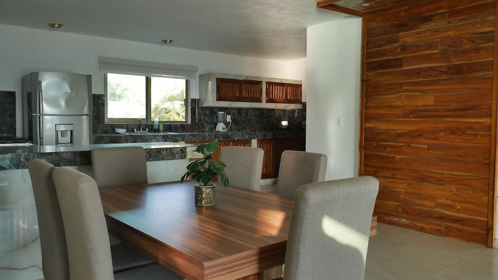 Casa Las Conchas pie de playa Los Cocos view 5