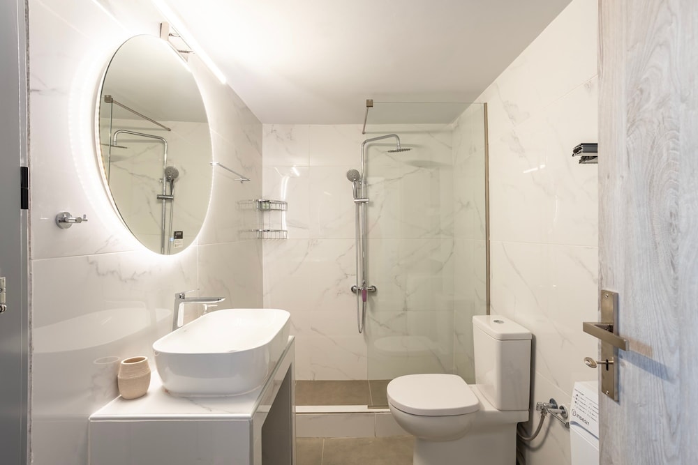 Filiatra Charming Urban Escape Your Cozy Retreat