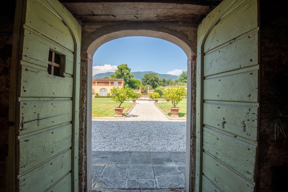 Villa Antica in Lucca