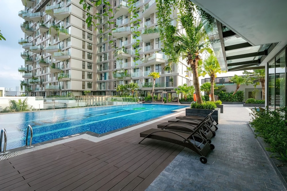 Sol Forest Ecopark Apartments