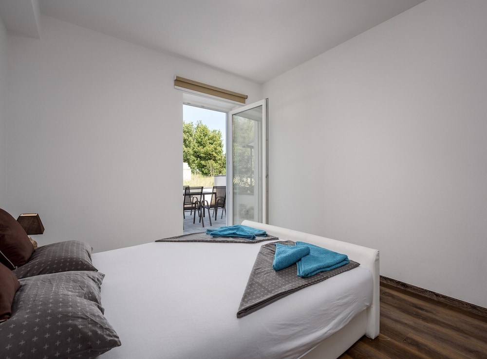 Apartment in Kukci Near Spadici Beach
