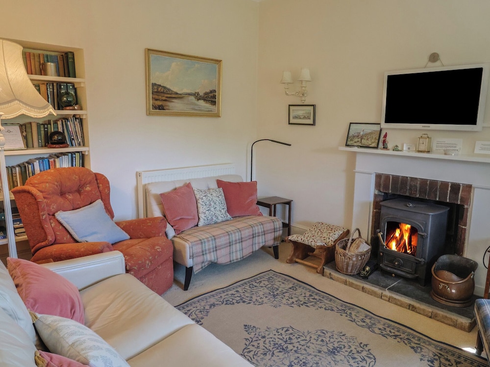 Lynch Cottage