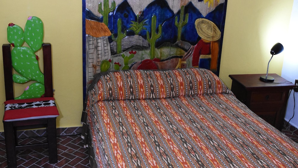 Room in B&B - Cancun Guest House 2