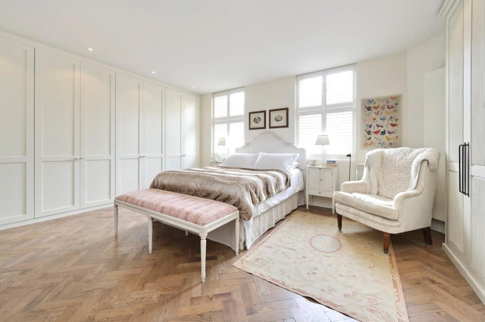 Serene 2 Bed Flat Chiswick Min Monthly Stay