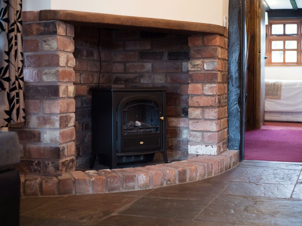 Malvern Vacations - Brambles Cottage - Property Image 8