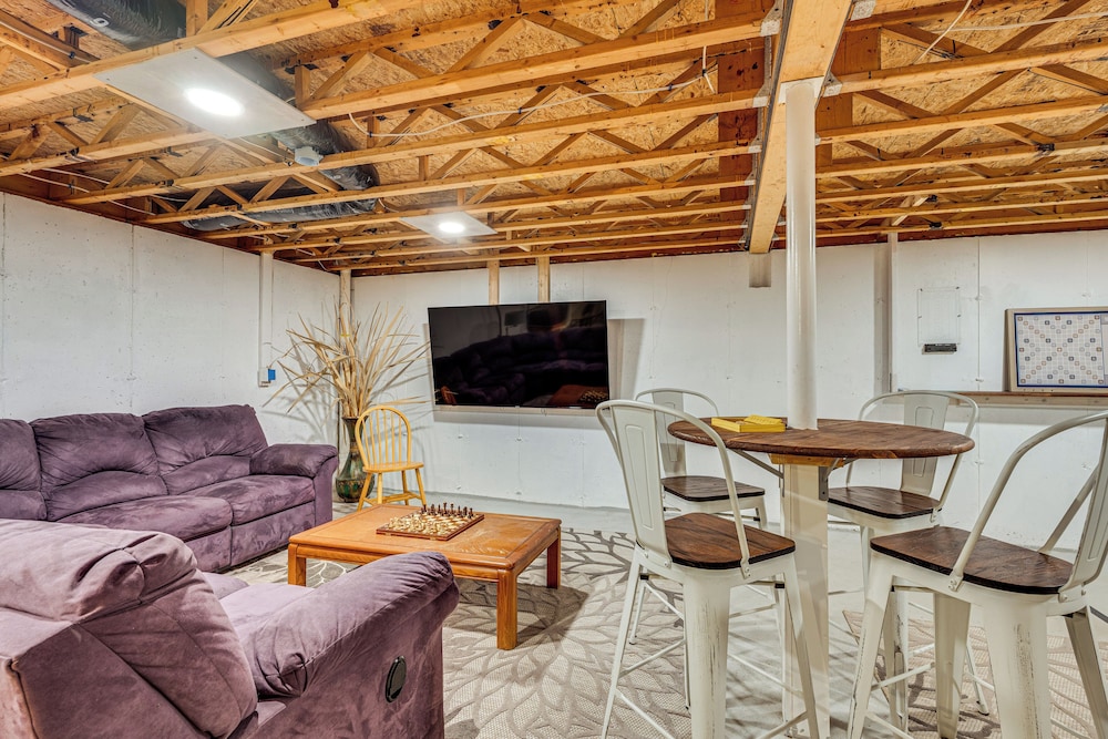 3 Mi to Gunstock Mountain Resort: Gilford Getaway