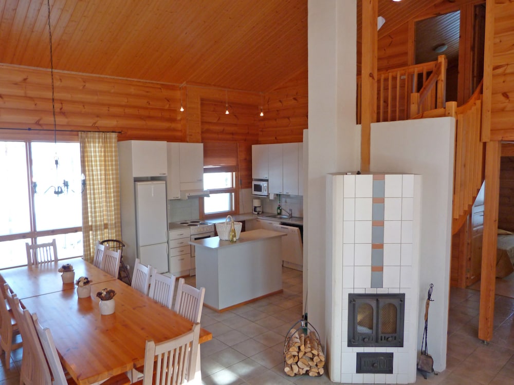Oravi Villas