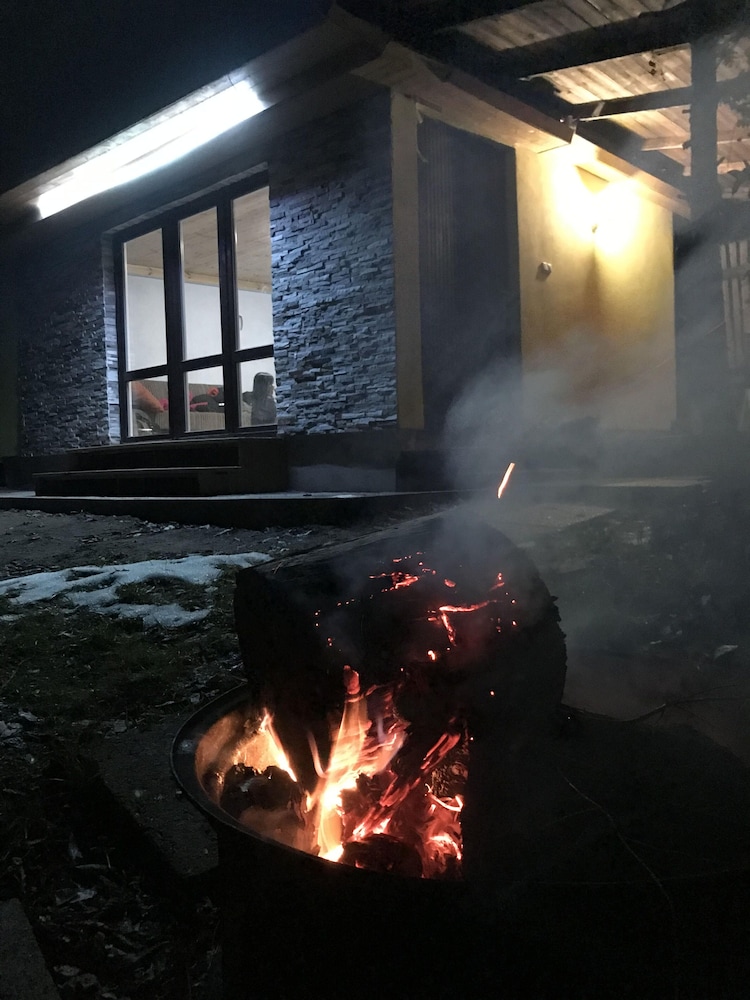 Sazava River Cottage With Boating Experience view 3
