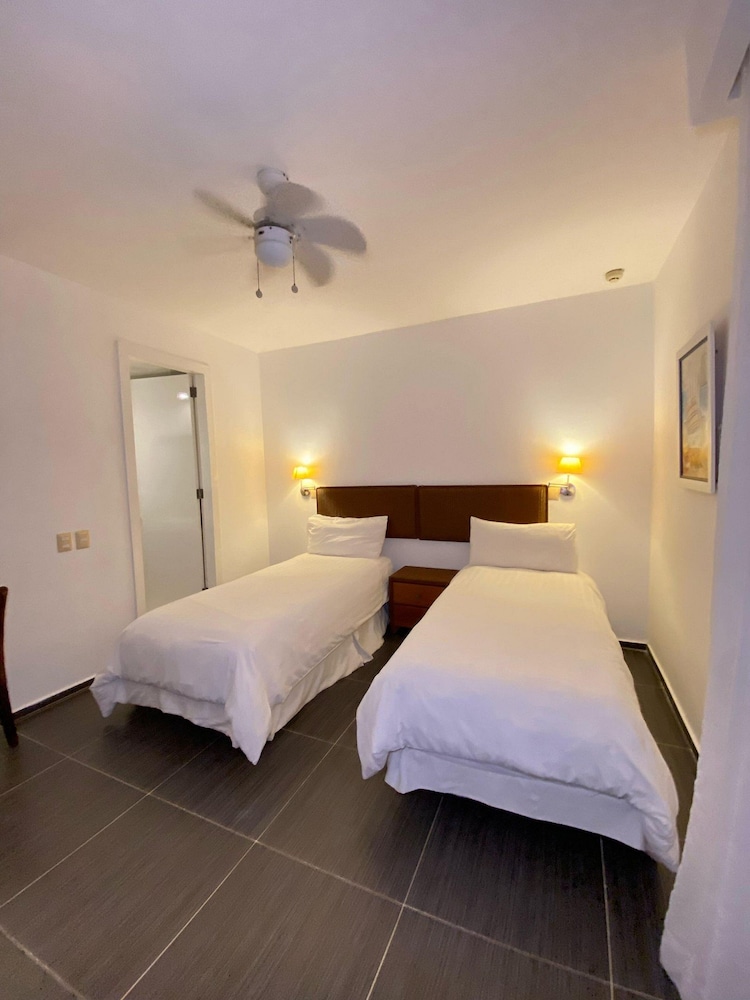 COMFORT APT SAMANA VISTA MARE XI-201