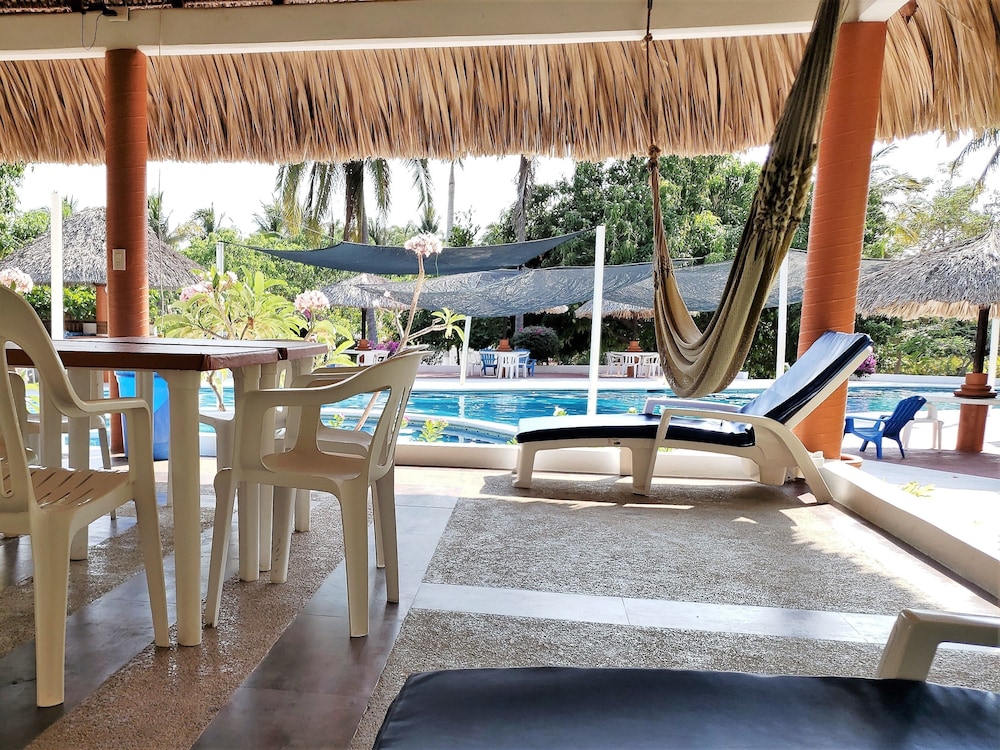 Hotel & Club Campestre Altos Paraiso