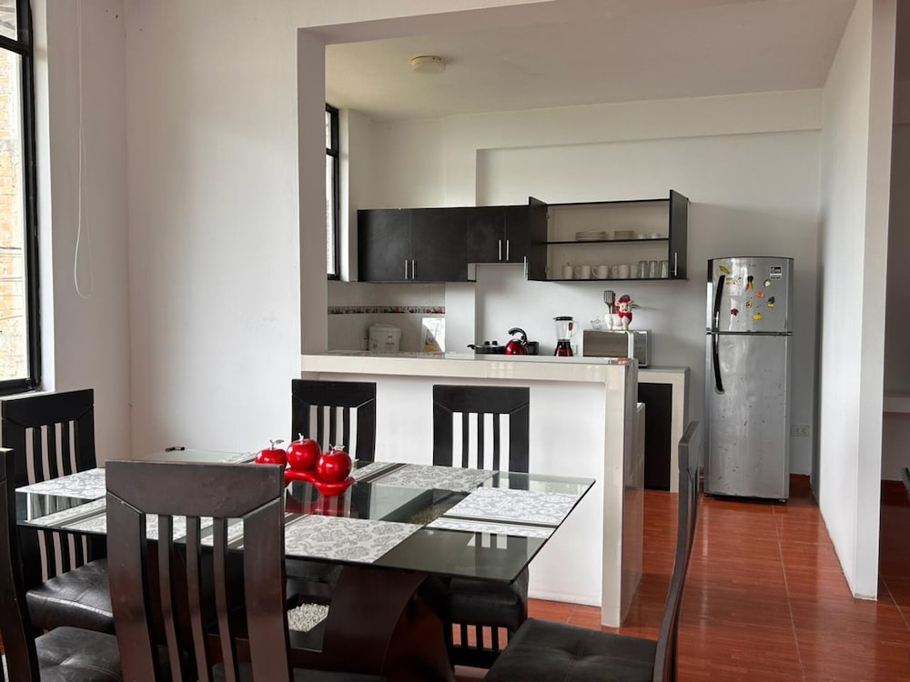 Departamento Amoblado de 3 Habitaciones Céntrico Tarapoto en el Tercer Piso