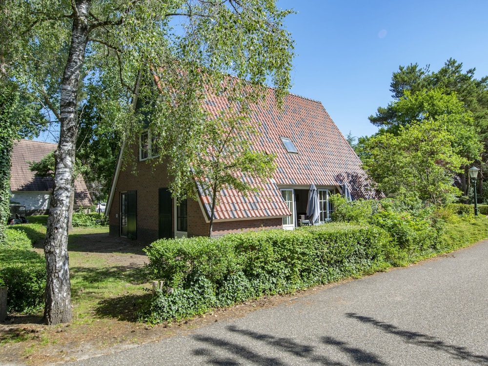 Holiday Home Near Breda & De Biesbosch Park