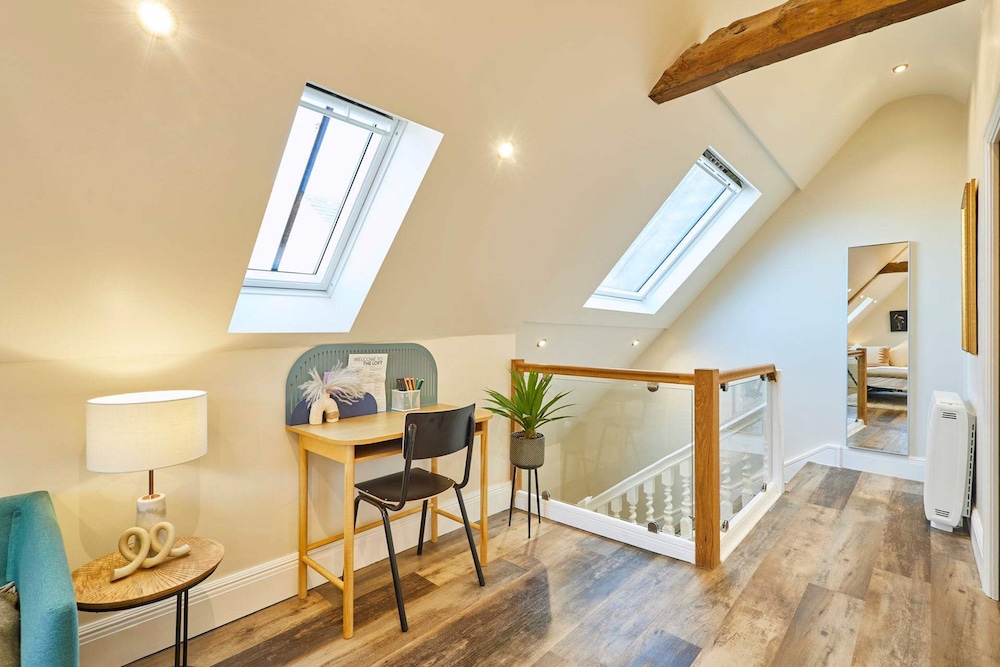 Host Stay Vinegar Loft