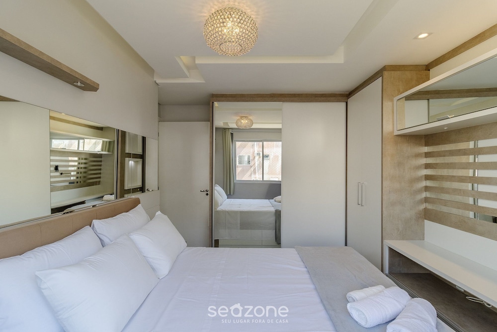 Apt. w/ Barbecue & Pool in Canasvieiras Rpc0305