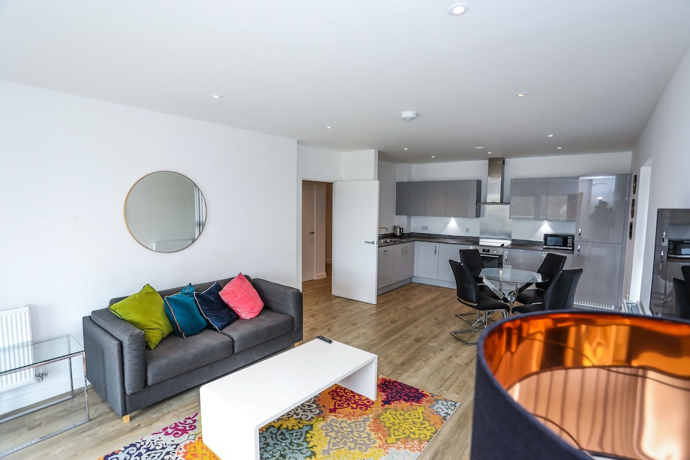 Exquisite One Bed Apartment