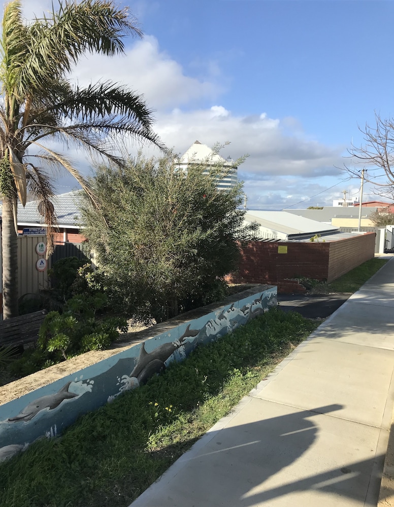 Dolphin Retreat Bunbury - Hostel