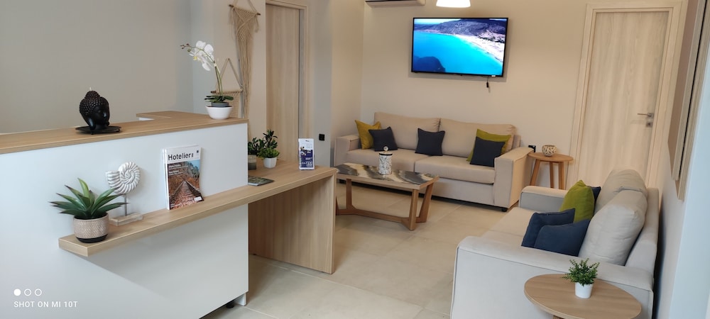 Aegean Breeze Apartments view 3