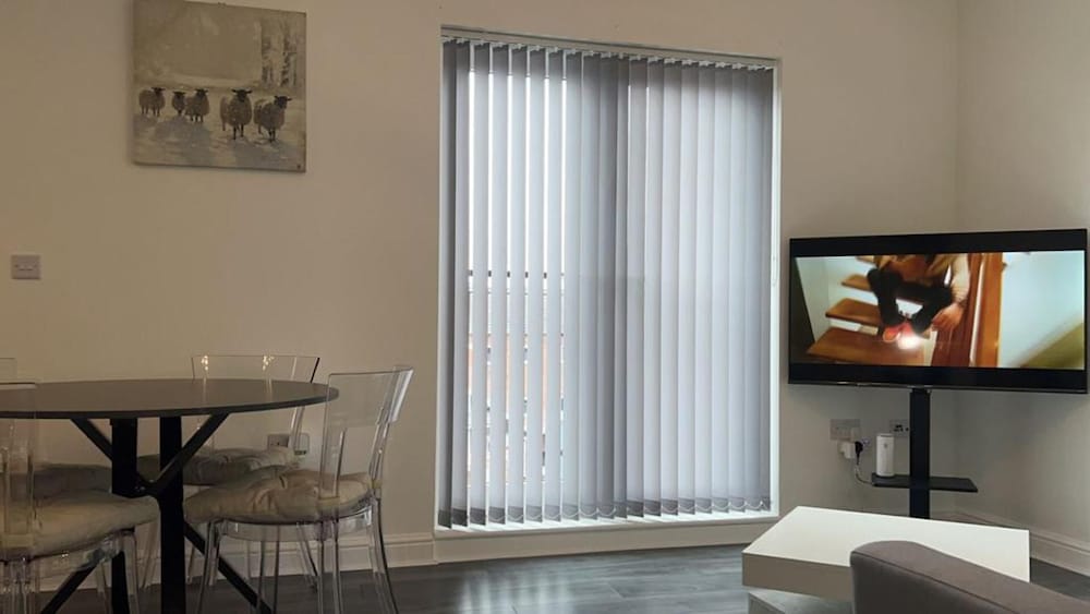 Beautiful 1-bed Apartment in Tipton, photo 23
