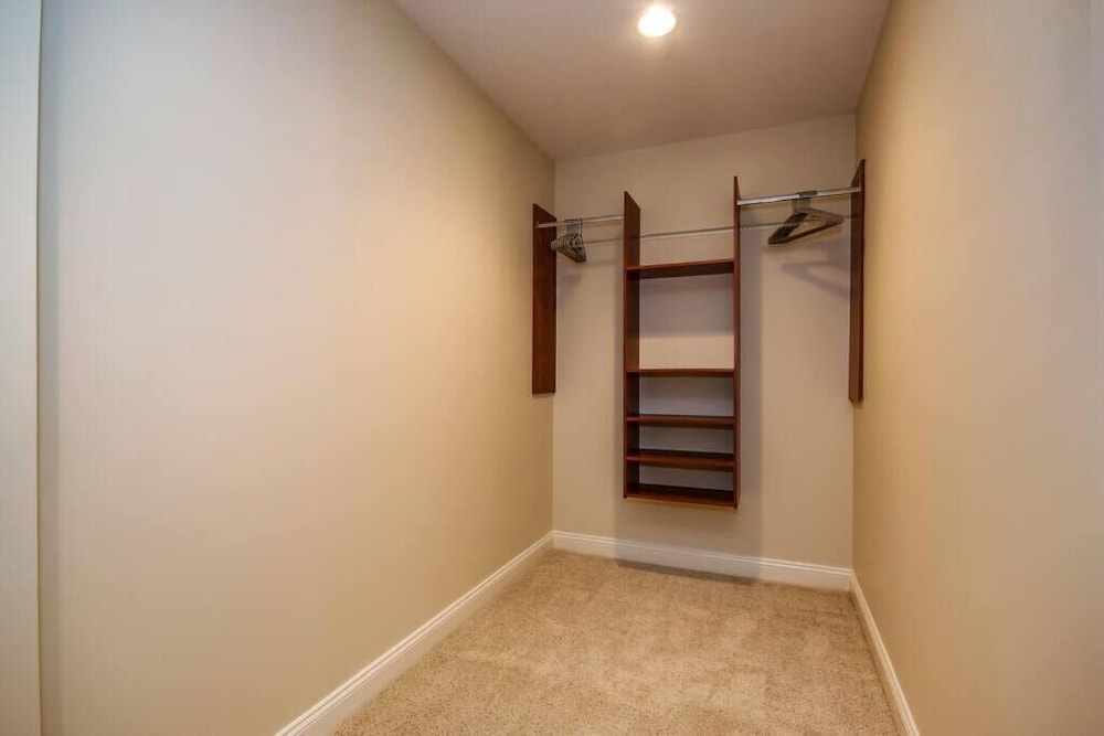 Baltimore executive Furnished rentals