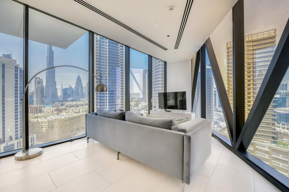 Luxury Apt W Burj Khalifa Vw Dubai Canal Access